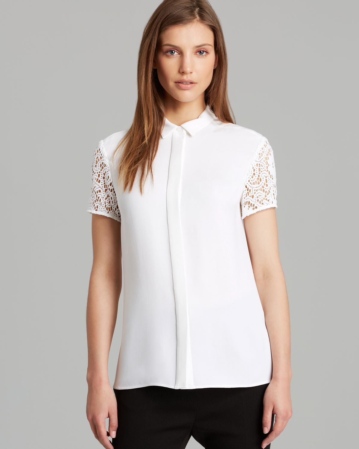 Burberry London Blouse Lace Collar in White | Lyst