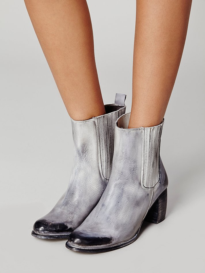 jeffrey campbell lug chelsea boot