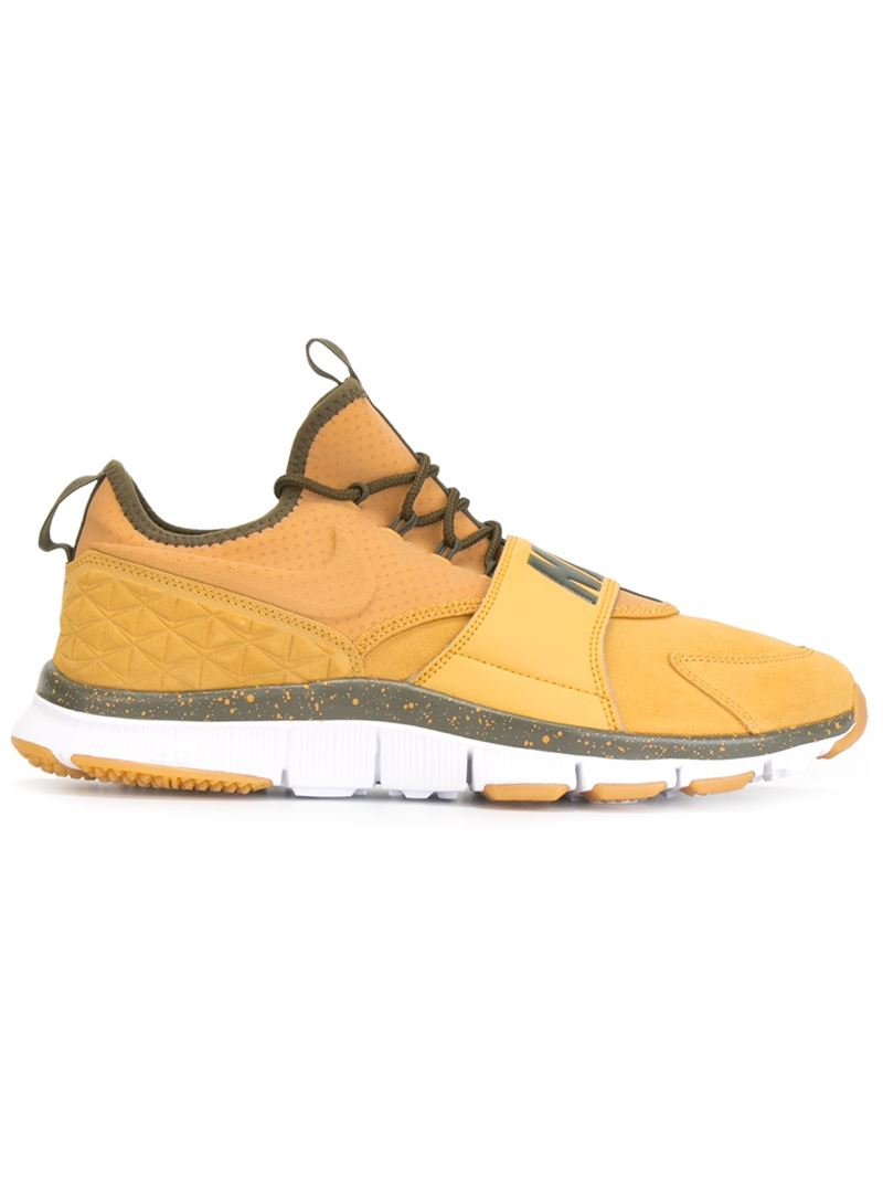 men's nike yellow sneakers