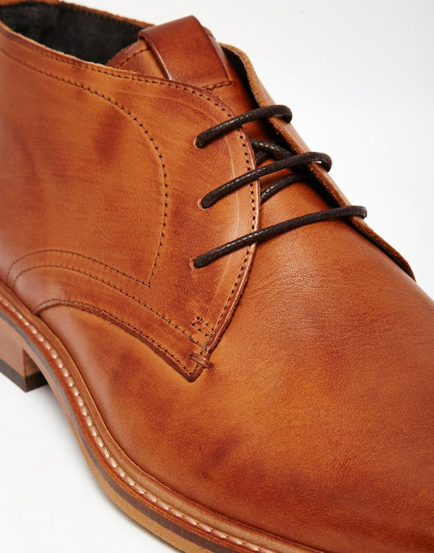 dune tan chigwell chukka boot