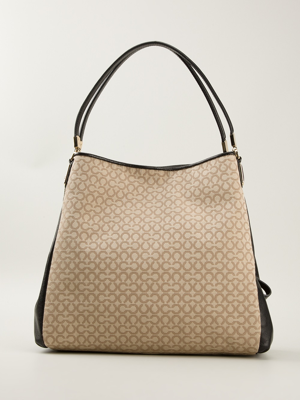 tan coach shoulder bag