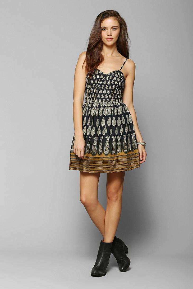 Lyst - Urban Outfitters Band Of Gypsies Paisley Fit Flare Dress in Blue