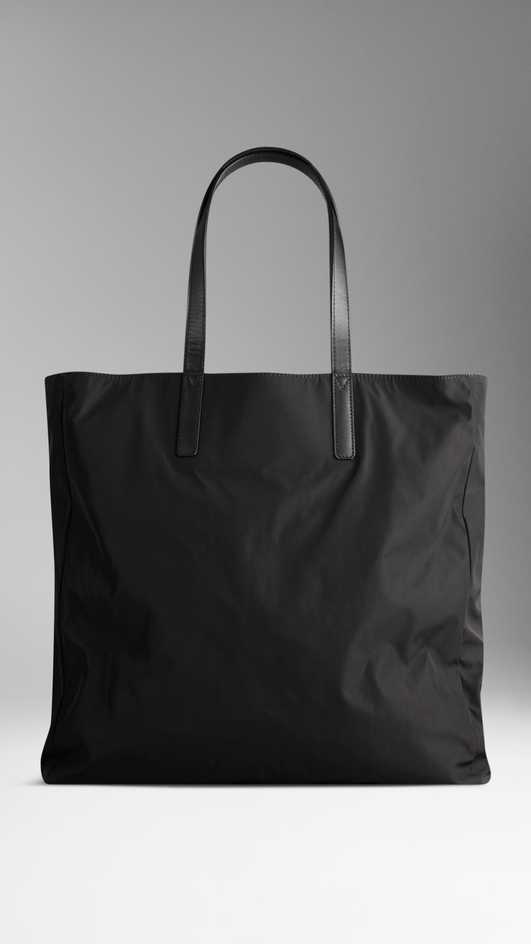 Burberry Reversible Lightweight Tote Bag in Black for Men - Lyst