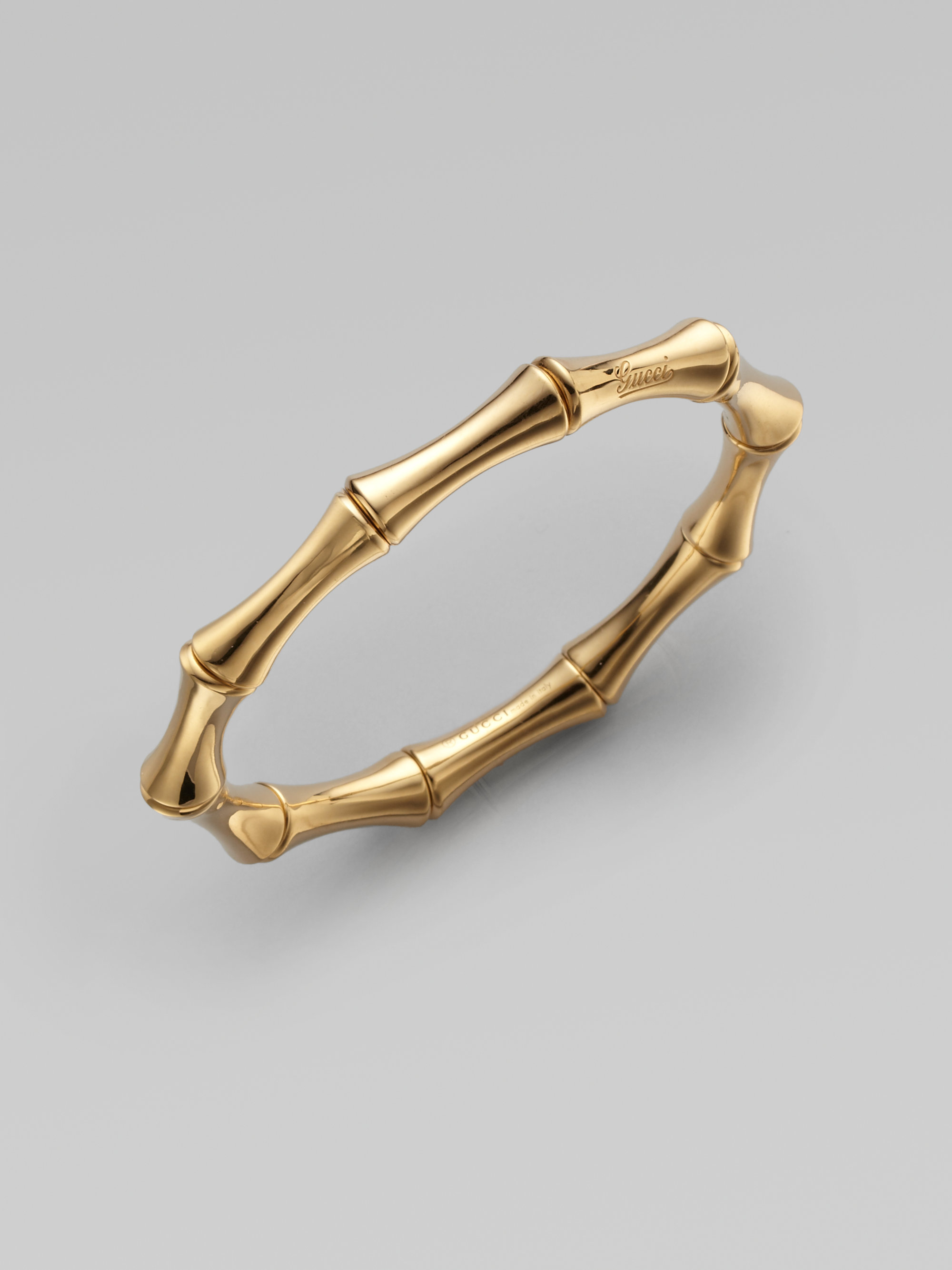 Gucci Bamboo 18k Yellow Gold Small Bangle Bracelet in Metallic | Lyst