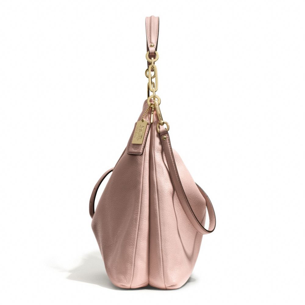 coach hobo peach