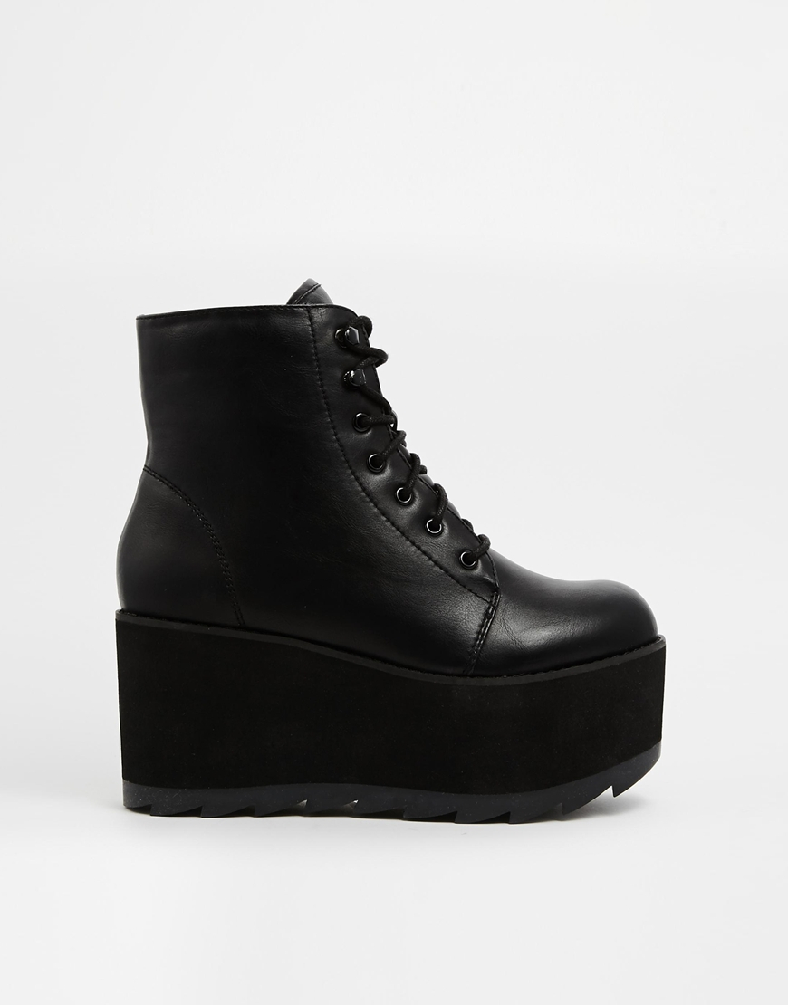 flatform boots black