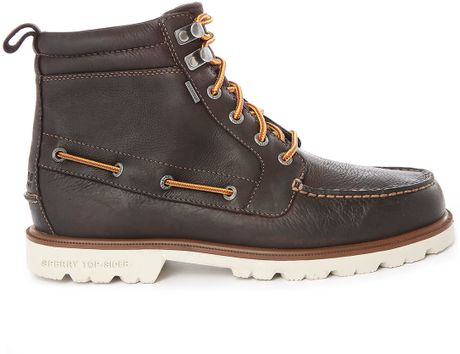 sperry lug boat shoe