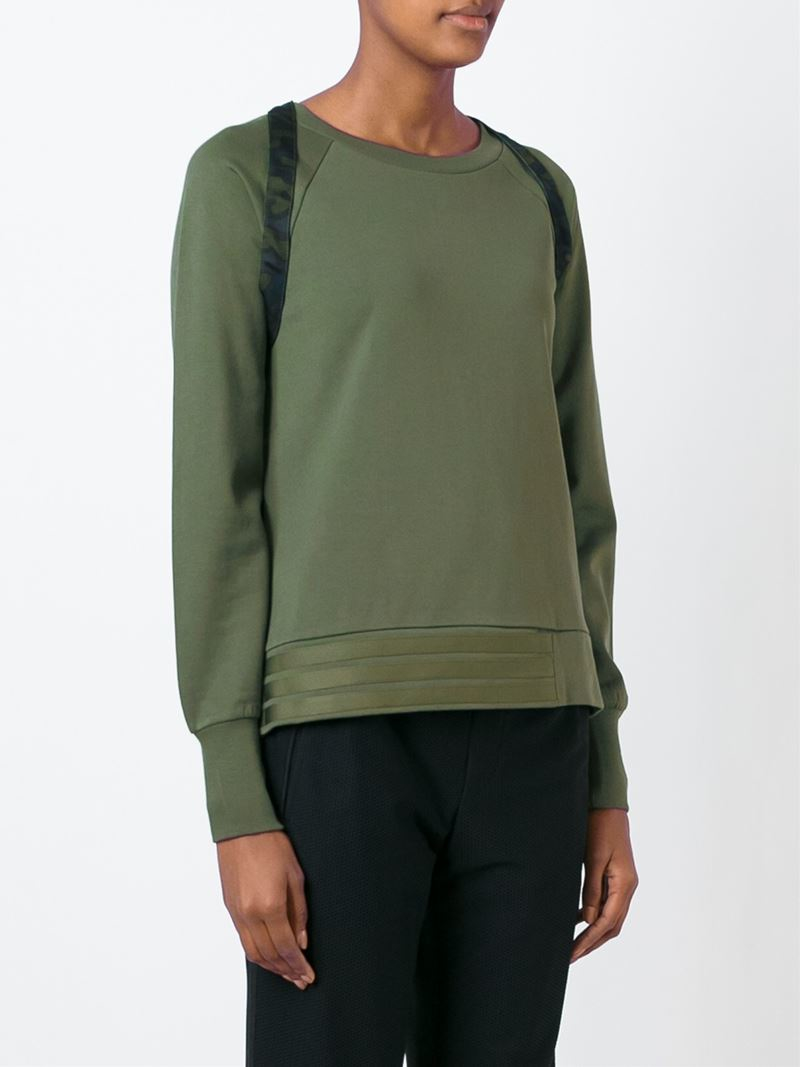 green sleeve raglan
