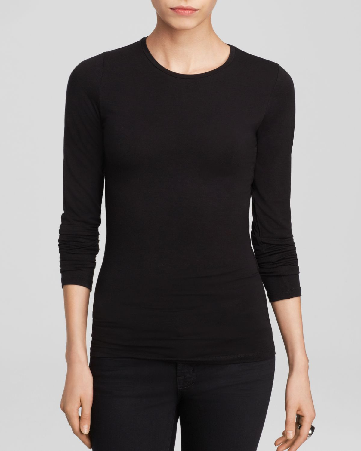 Majestic Long Sleeve Crew Neck Tee in Black | Lyst