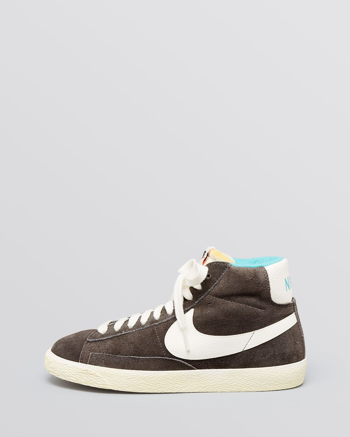 nike high tops women's vintage