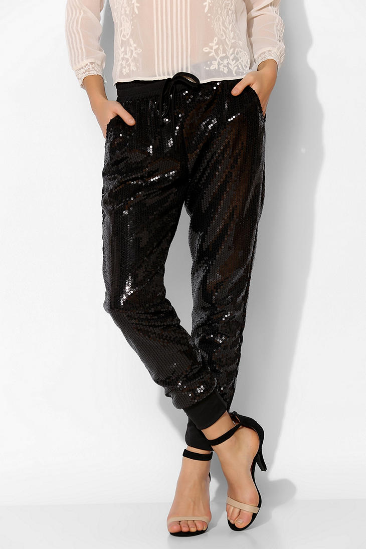 sequin jogger pants outfit