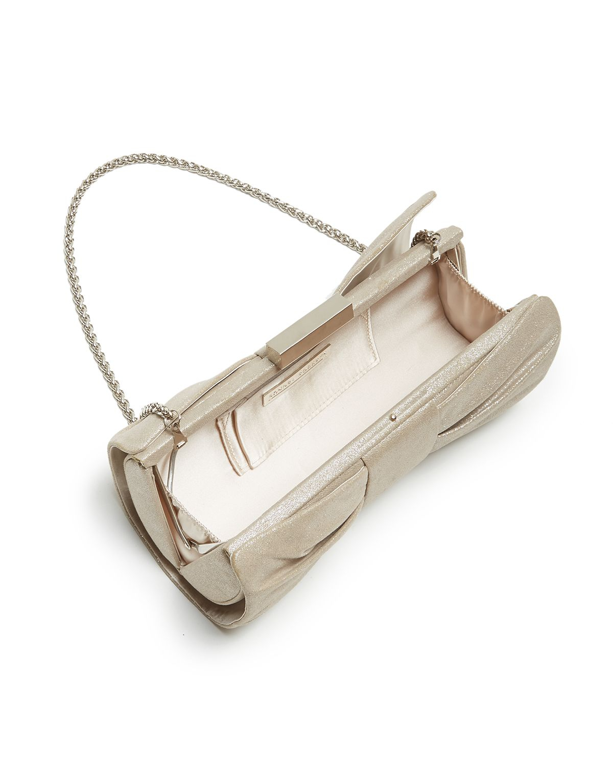 sandra roberts clutch