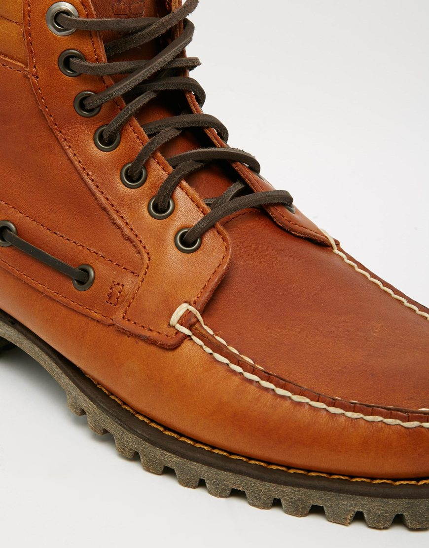 performance boating boots