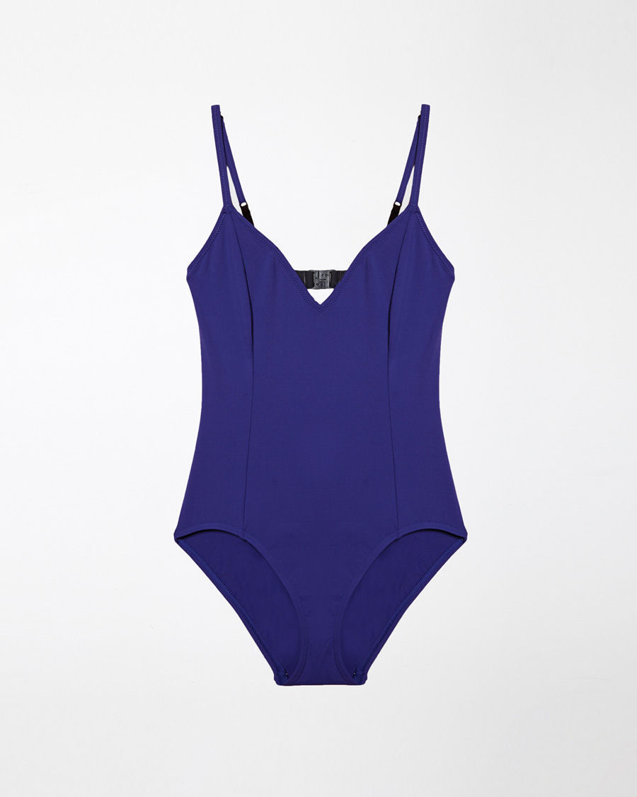 scoop back swimming costume