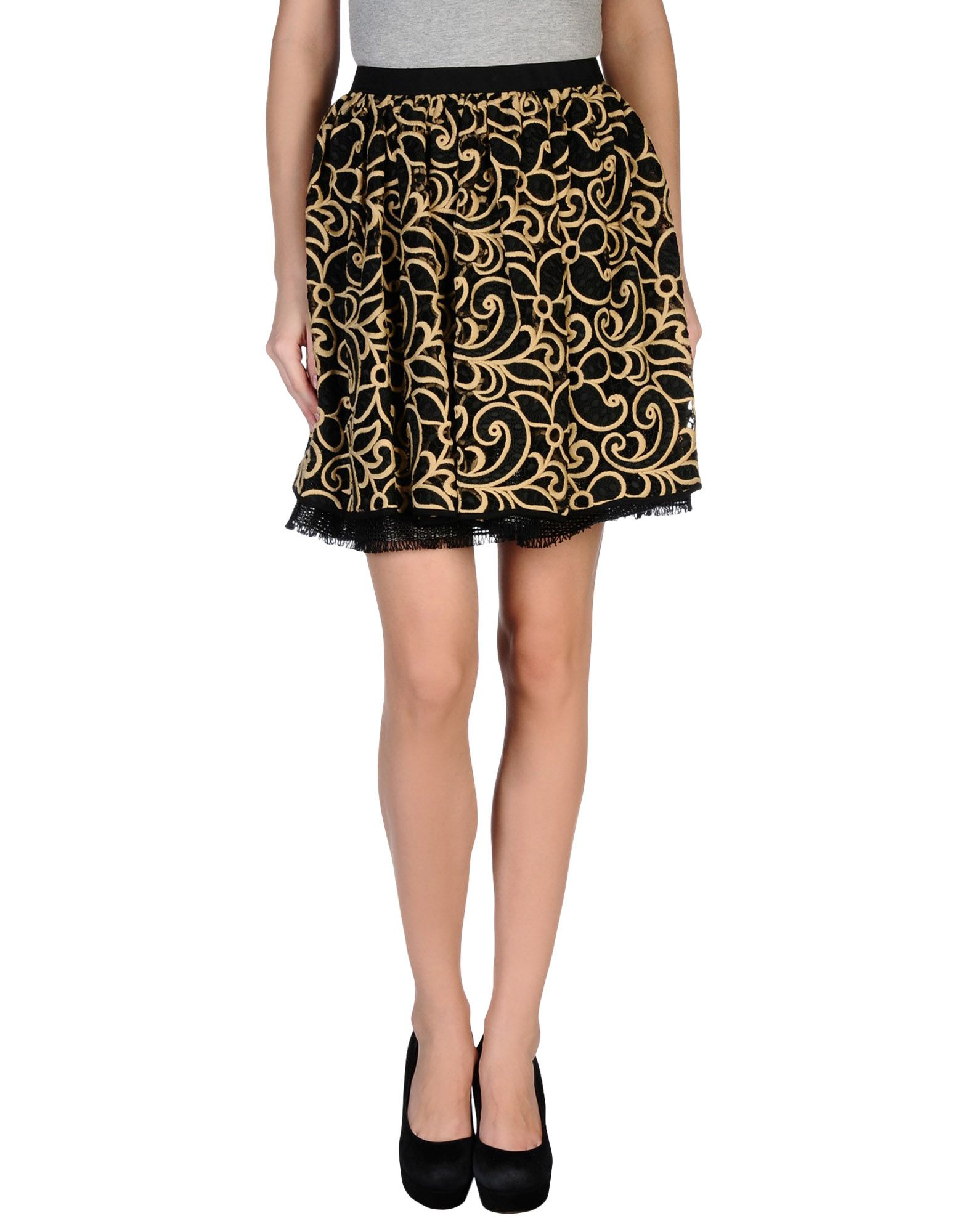 Msgm Knee Length Skirt in Floral (Black) | Lyst