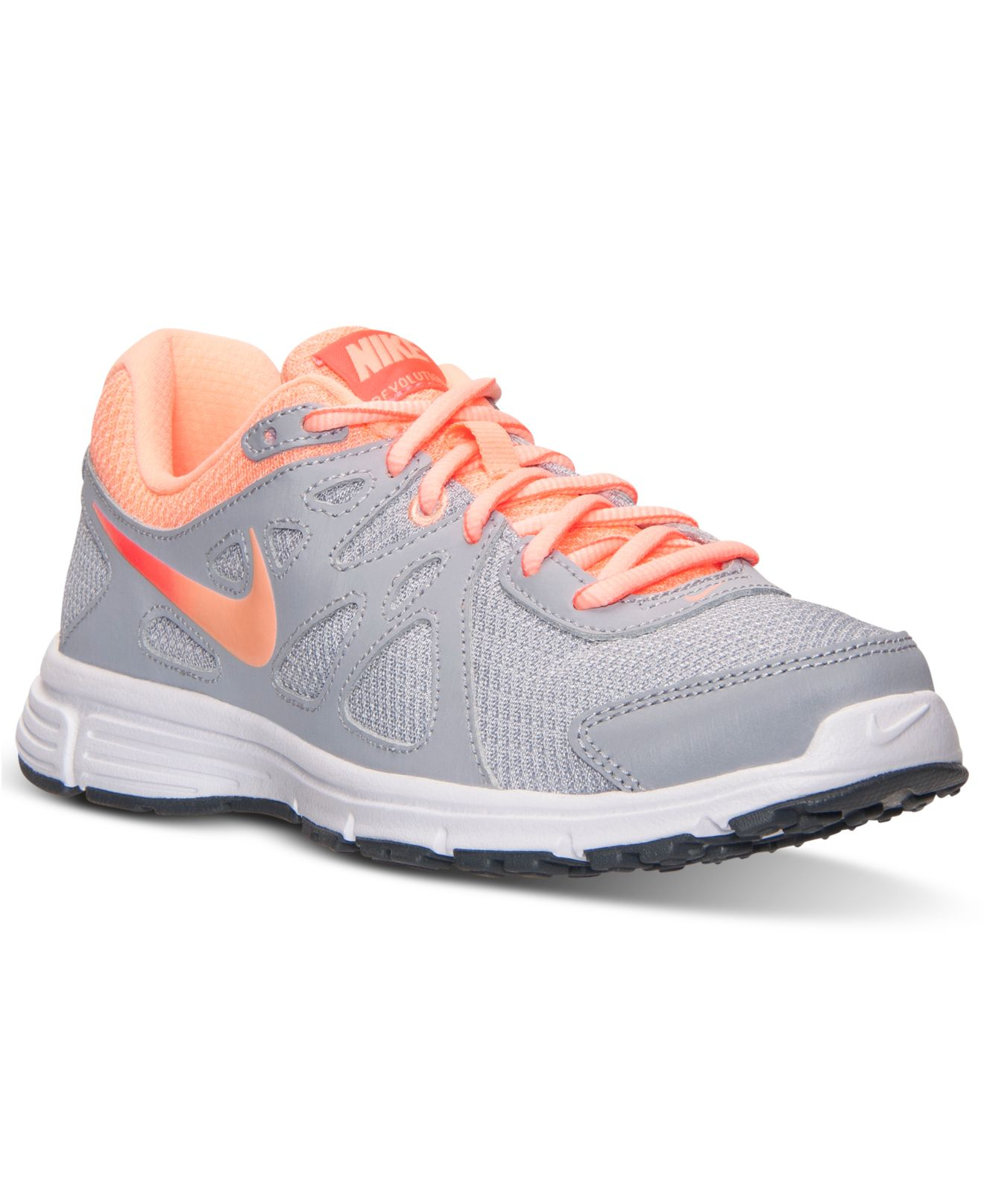 nike revolution 2 womens