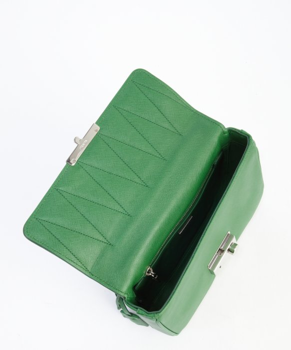 Prada Green Saffiano Leather Chainlink Shoulder Bag in Green | Lyst  