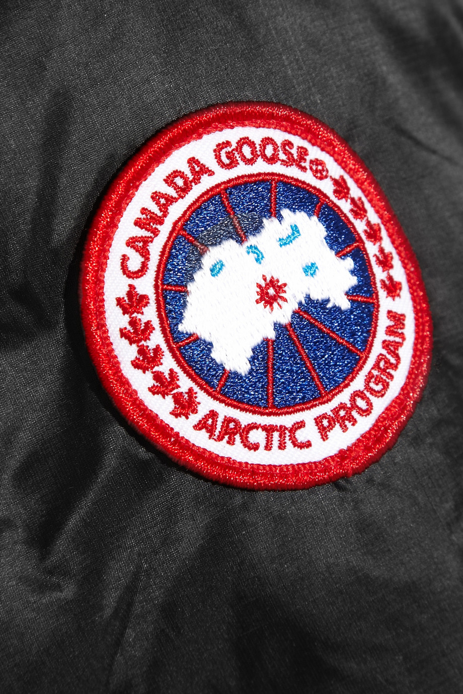 canada goose badge real vs fake canada goose badge real vs fake