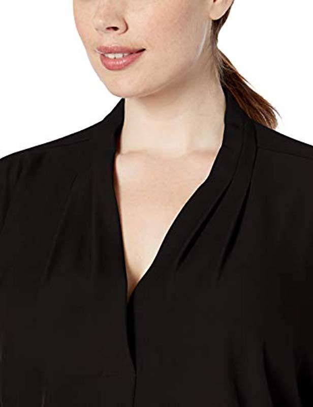 pleat sleeve blouse