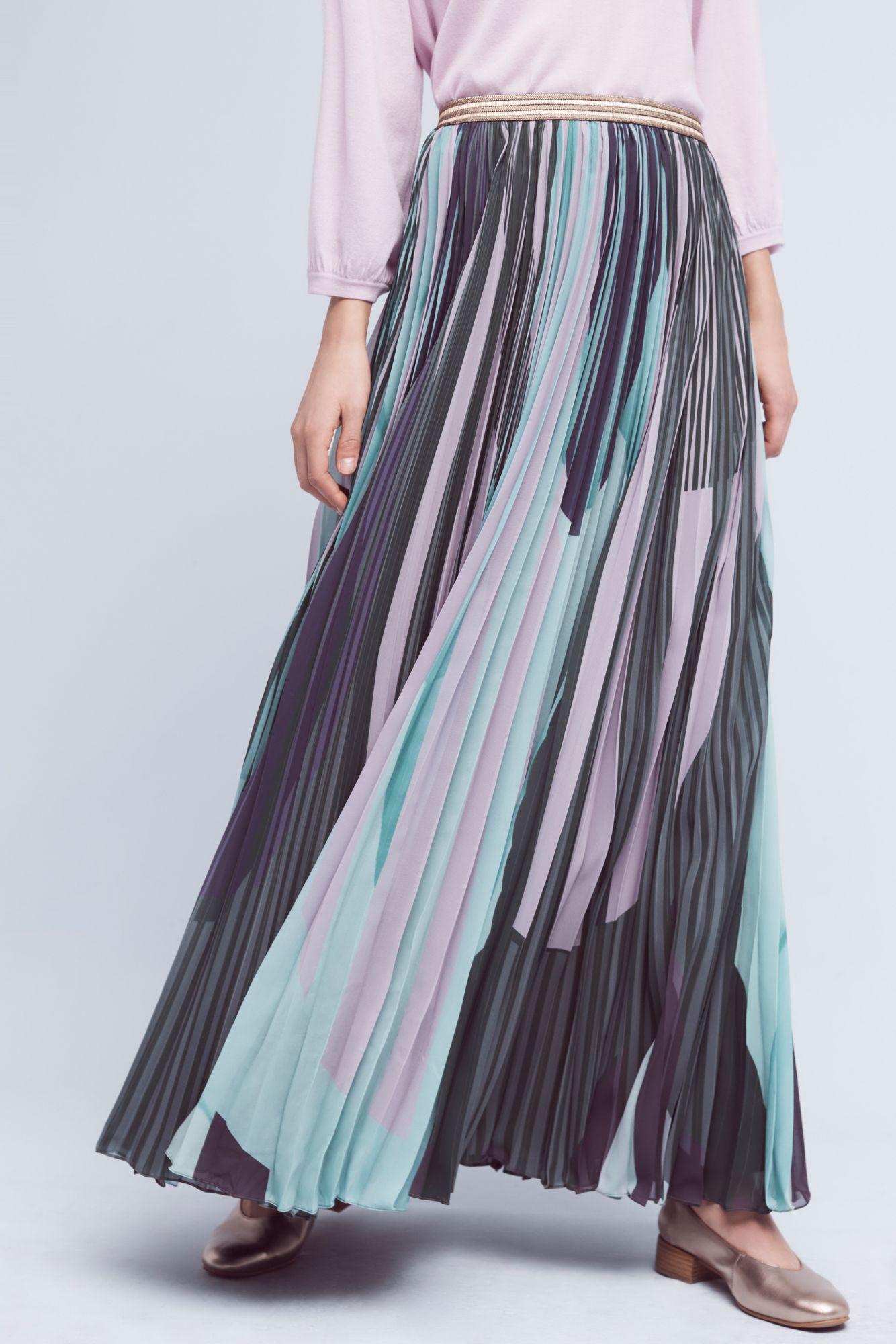 Lyst - Geisha Designs Pleated & Printed Maxi Skirt in Blue