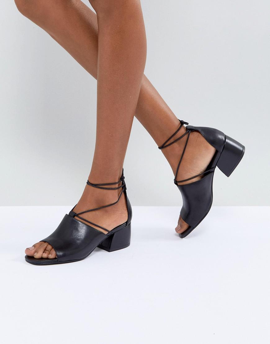 vagabond black sandals