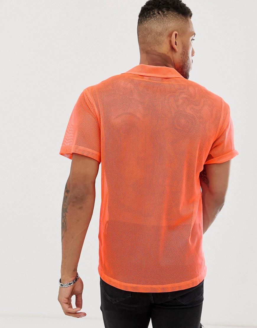 oversized shirt neon