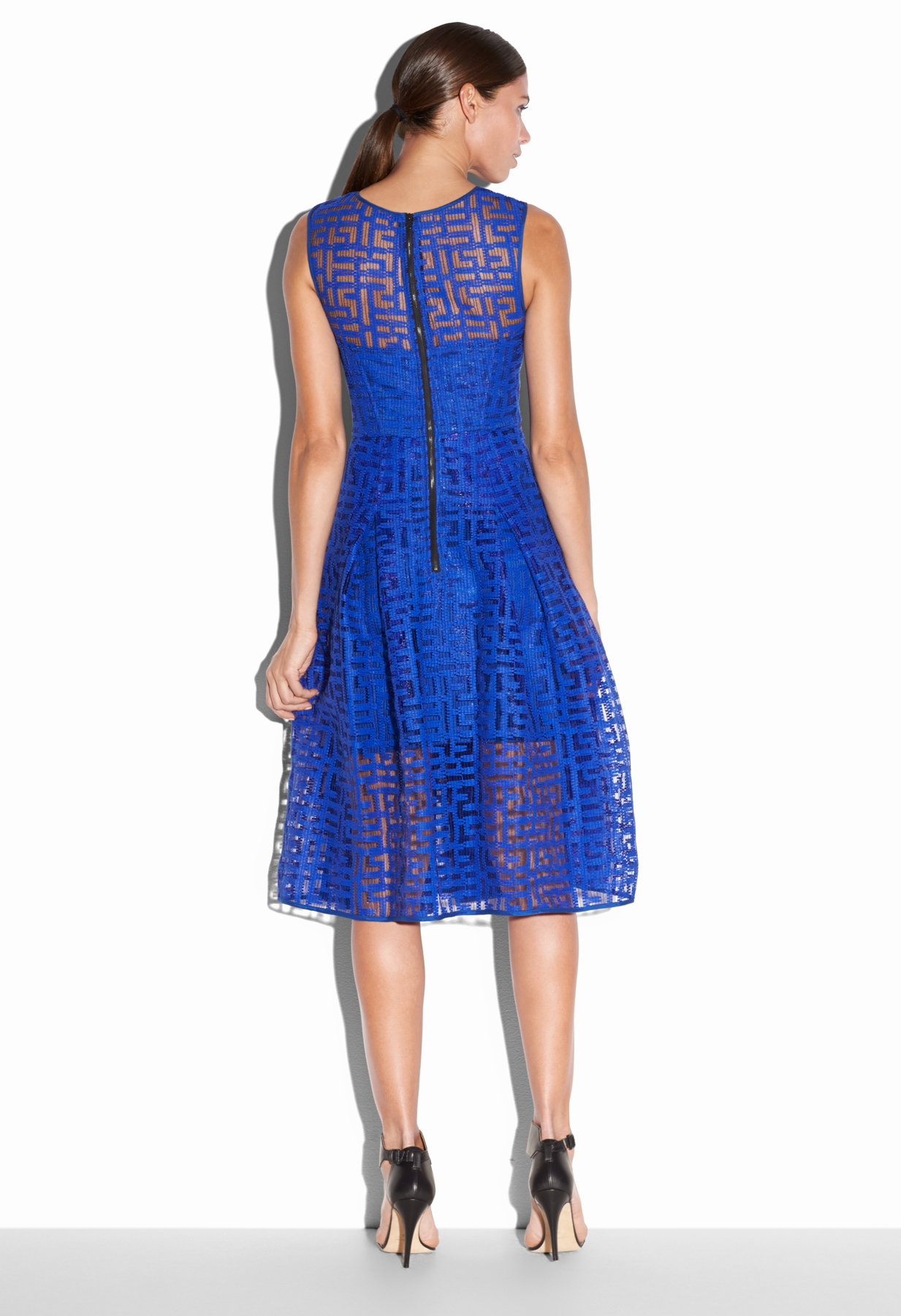 Lyst Milly Puzzle Filament Jacquard Inverted Pleat Dress In Blue 9658