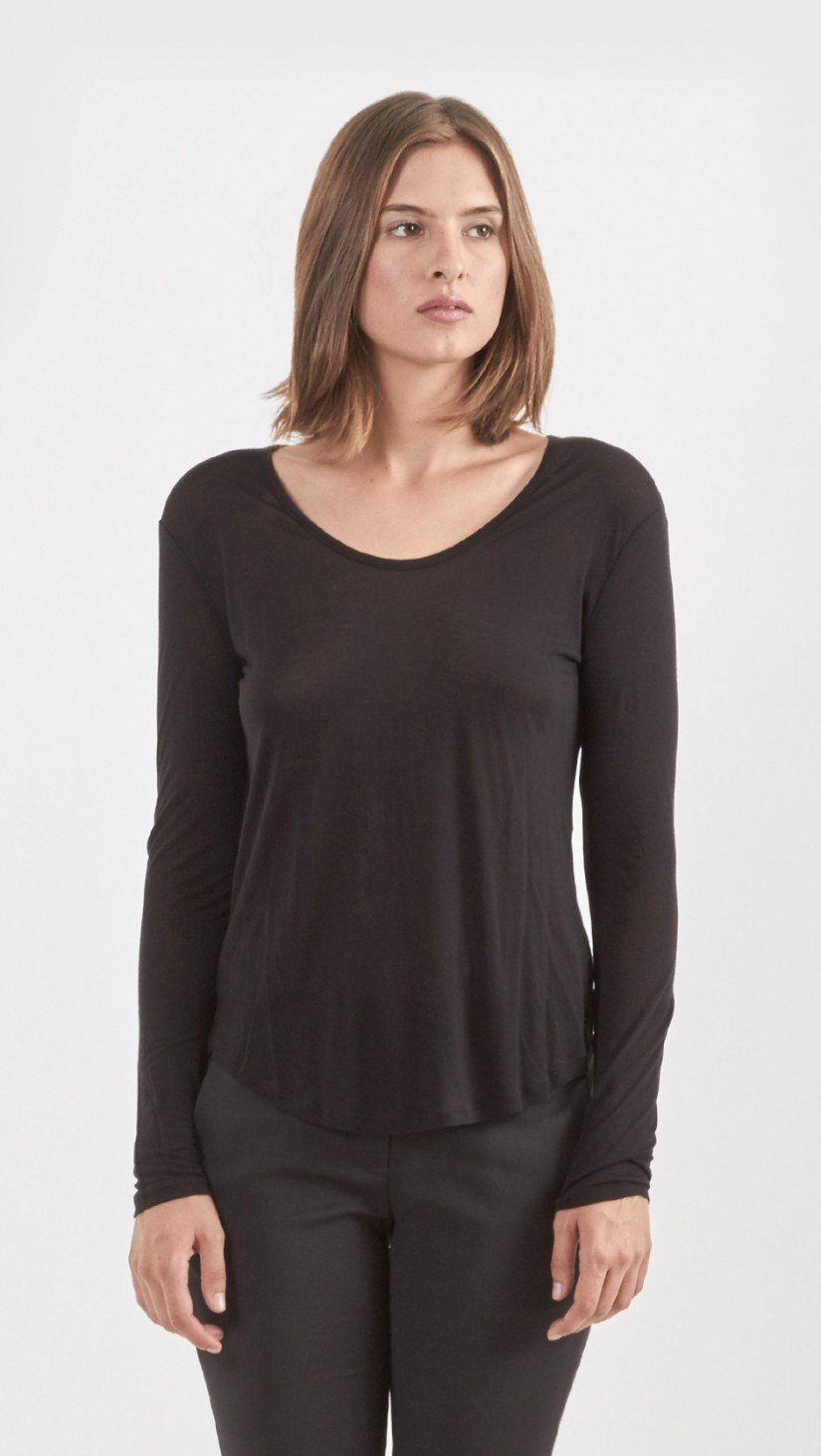 scoop neck womens t shirt