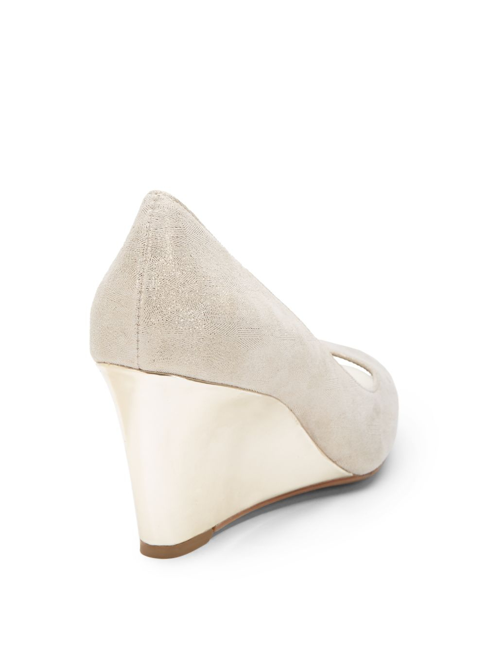 bandolino tuff love wedge