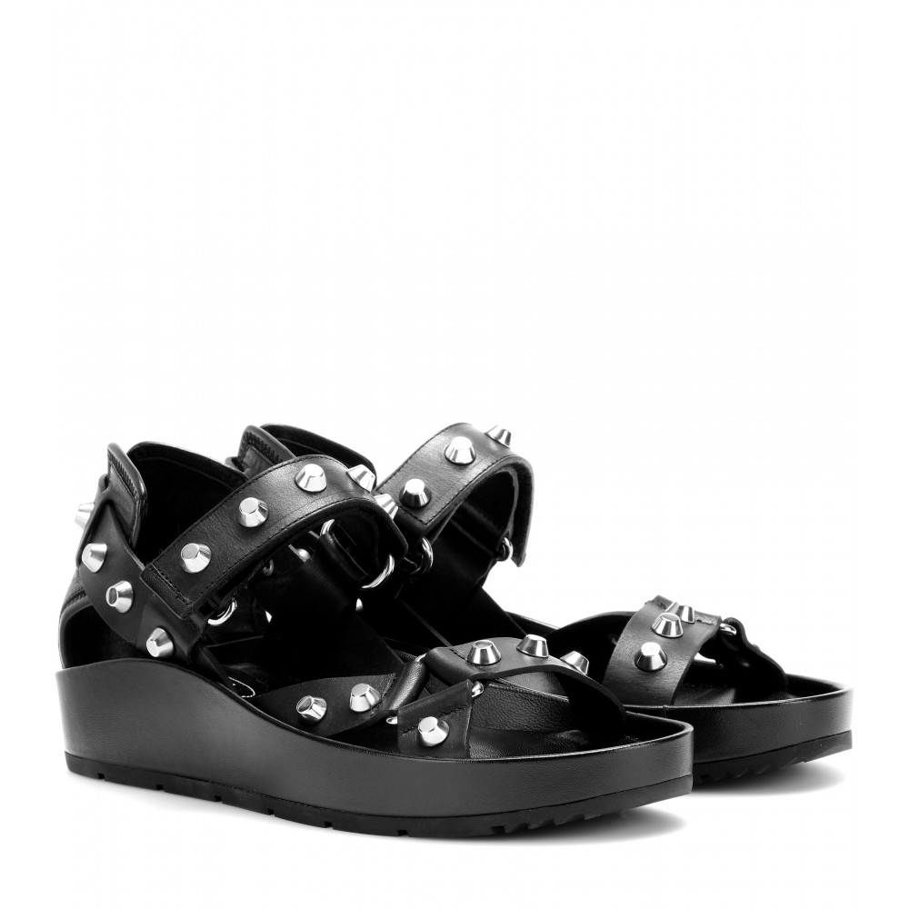 vionic women's mckenzie slipper