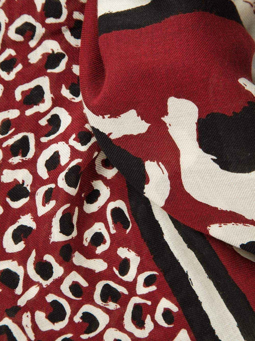 Lyst - Gucci Leopard Print Scarf in Red