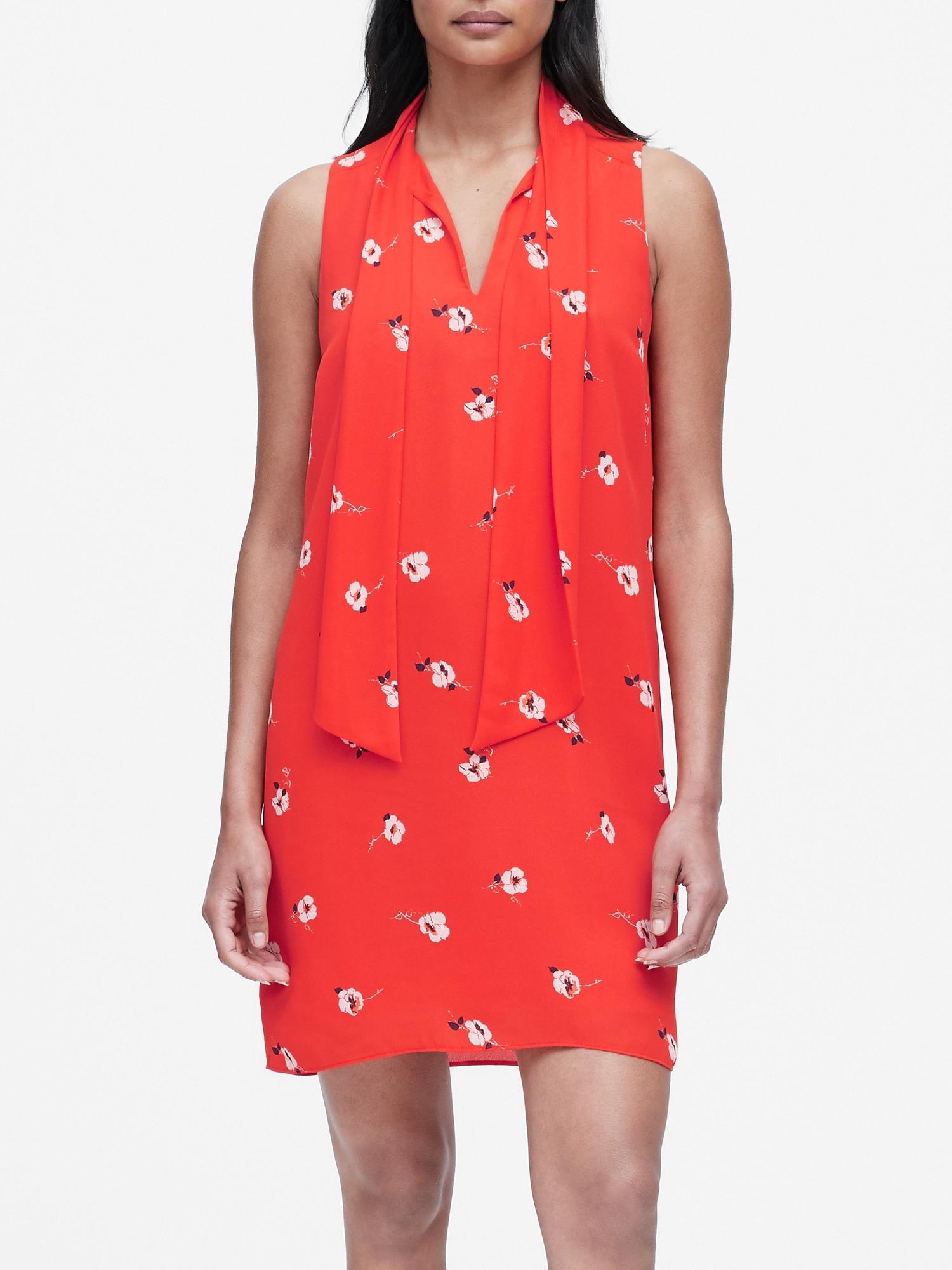 Banana Republic Floral Tie-neck Shift Dress in Red Print (Red) - Save
