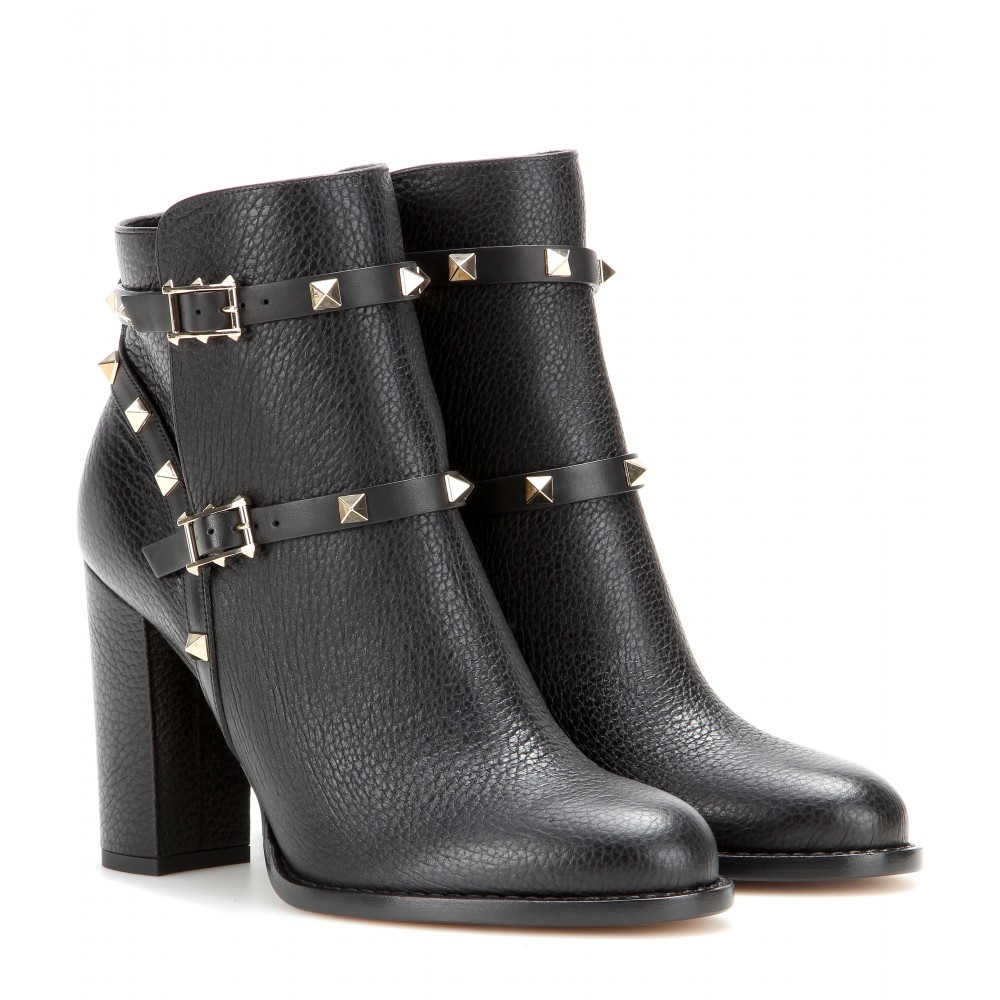 Lyst - Valentino Rockstud Leather Ankle Boots in Black