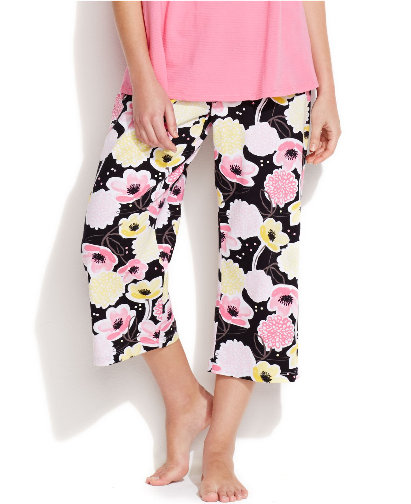 hue-garden-party-capri-pajama-pants-in-black-lyst