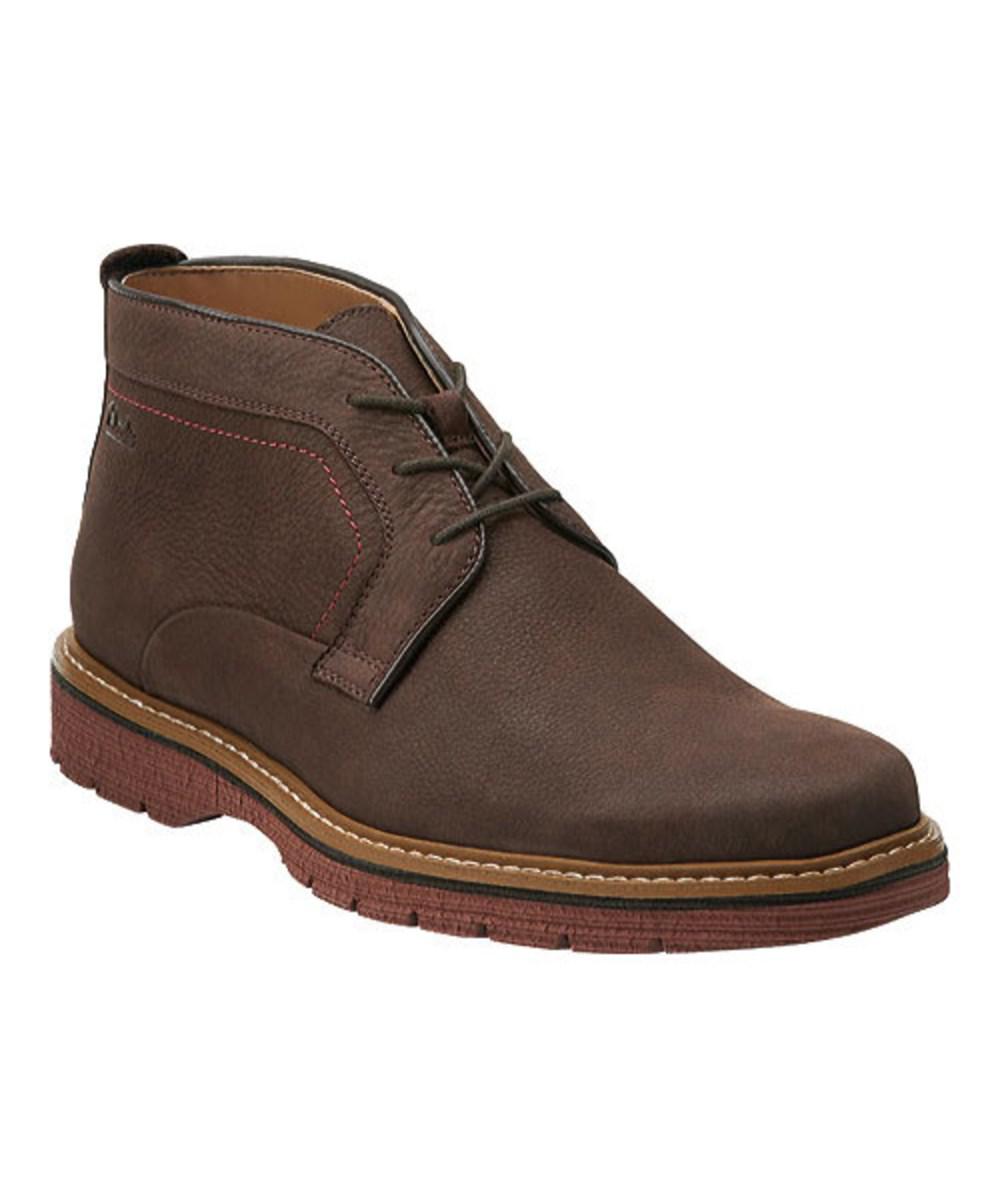 clarks nubuck boots