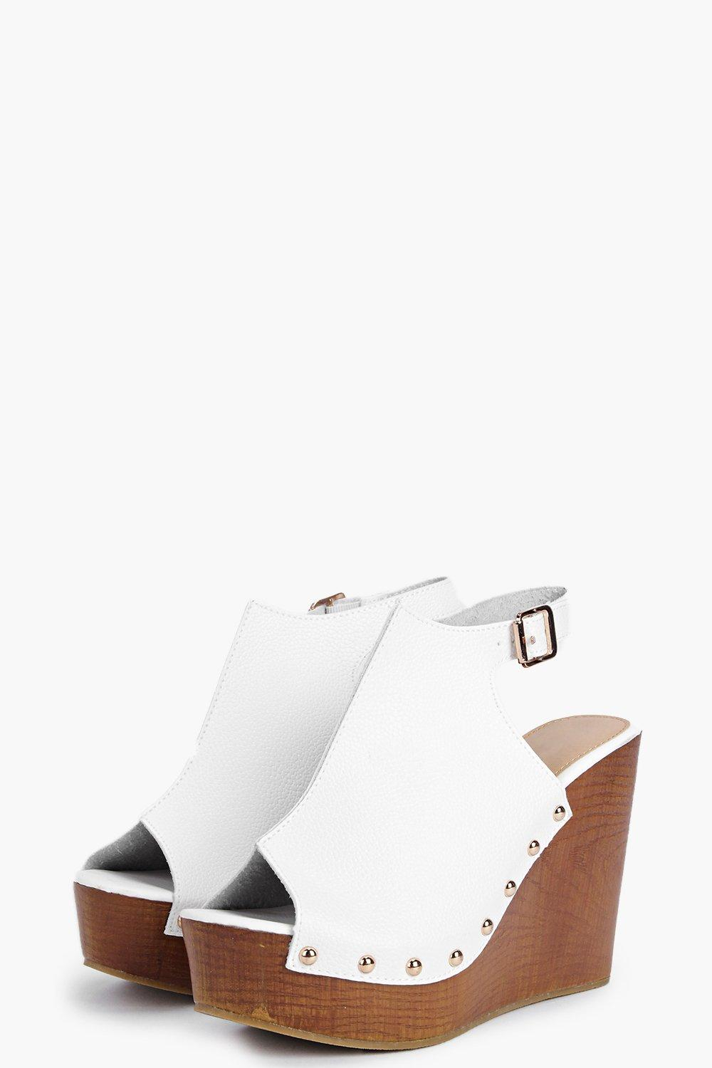 boohoo white wedges