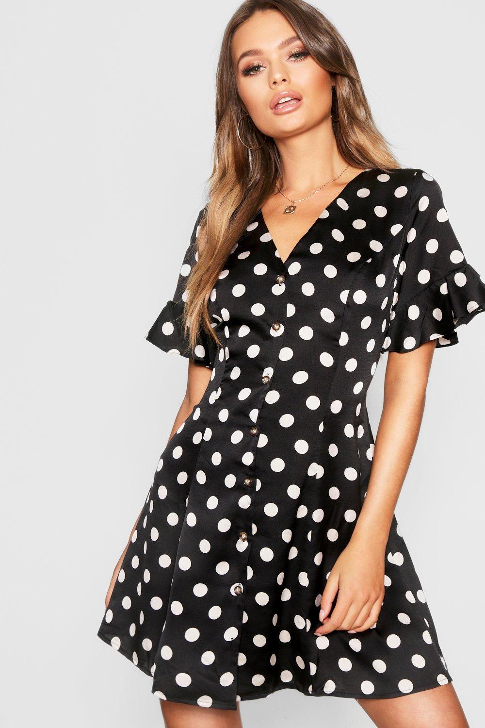 Lyst - Boohoo Button Front Polka Dot Flared Sleeve Shift Dress in Black