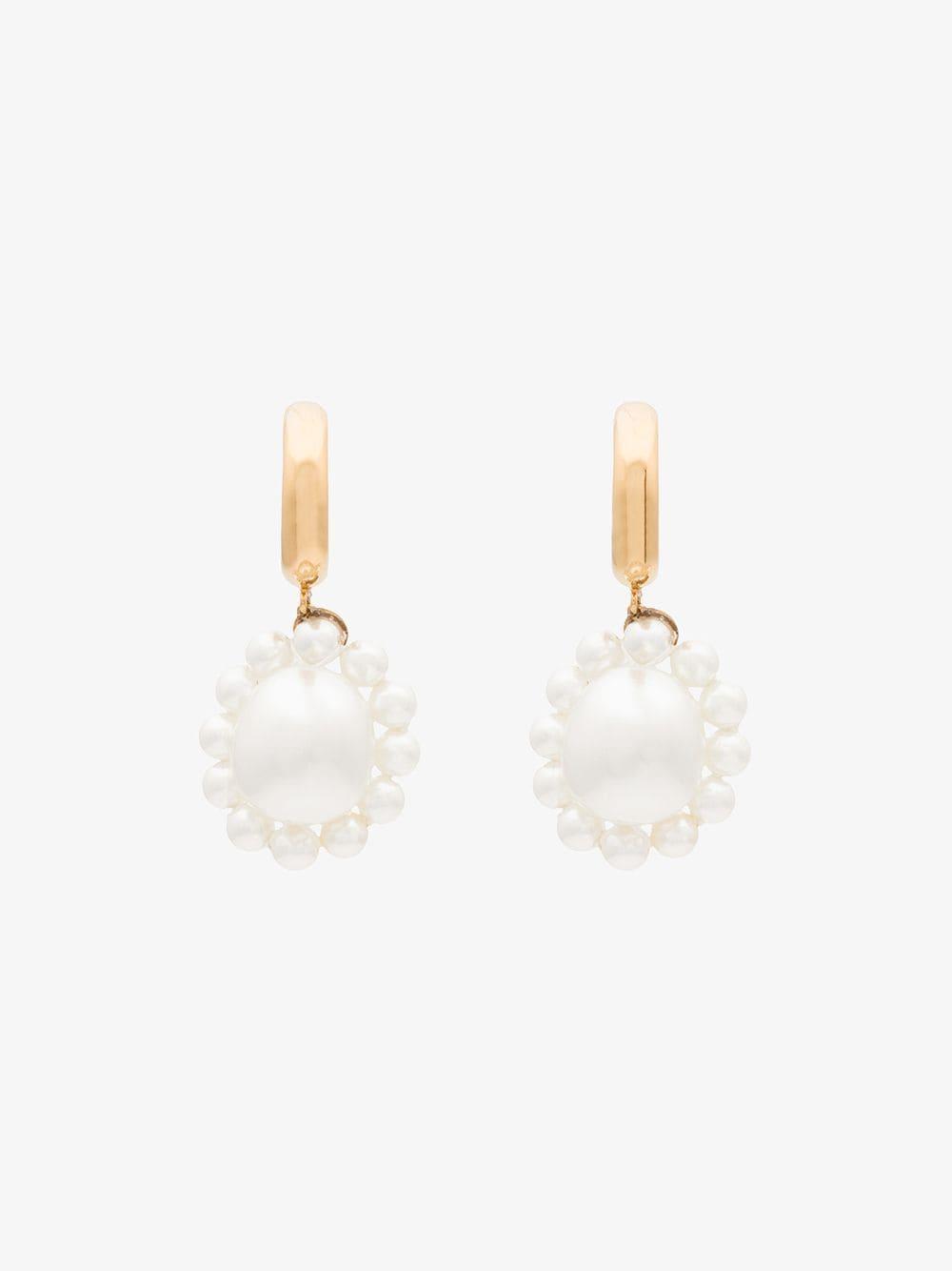 Simone Rocha White Daisy Pearl Drop Earrings in White - Lyst