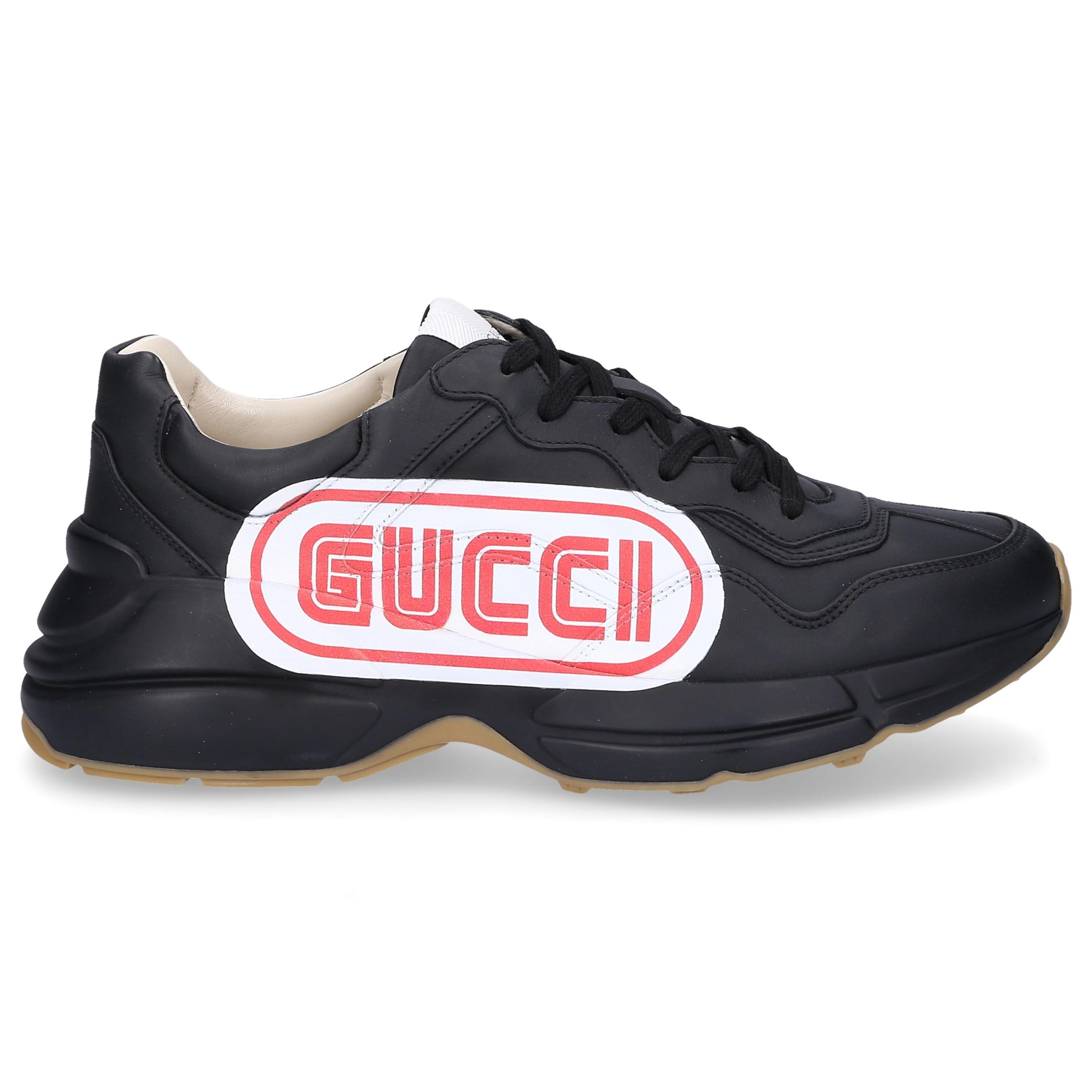 black gucci low tops