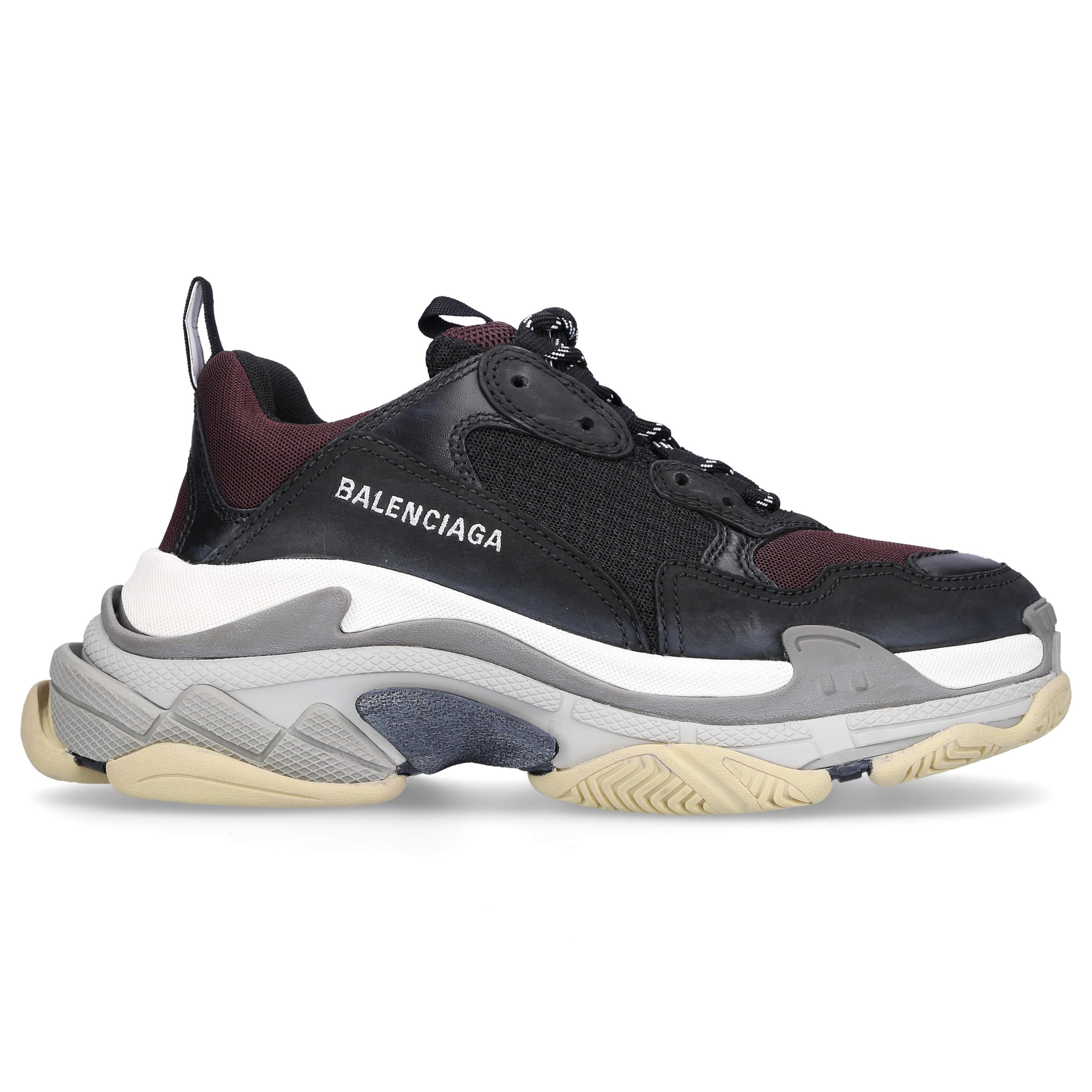 Balenciaga Leather Sneakers Red Triple S for Men Lyst