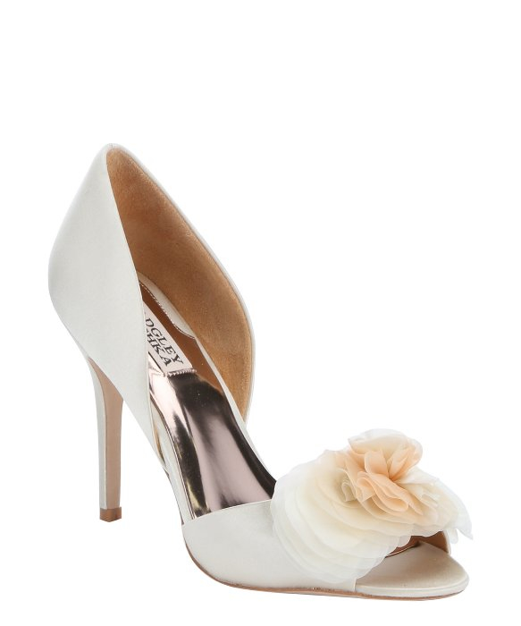 ivory satin flower shoes badgley mischka ivory satin ginseng flower detail open ivory satin flower shoes badgley mischka ivory satin ginseng flower detail open