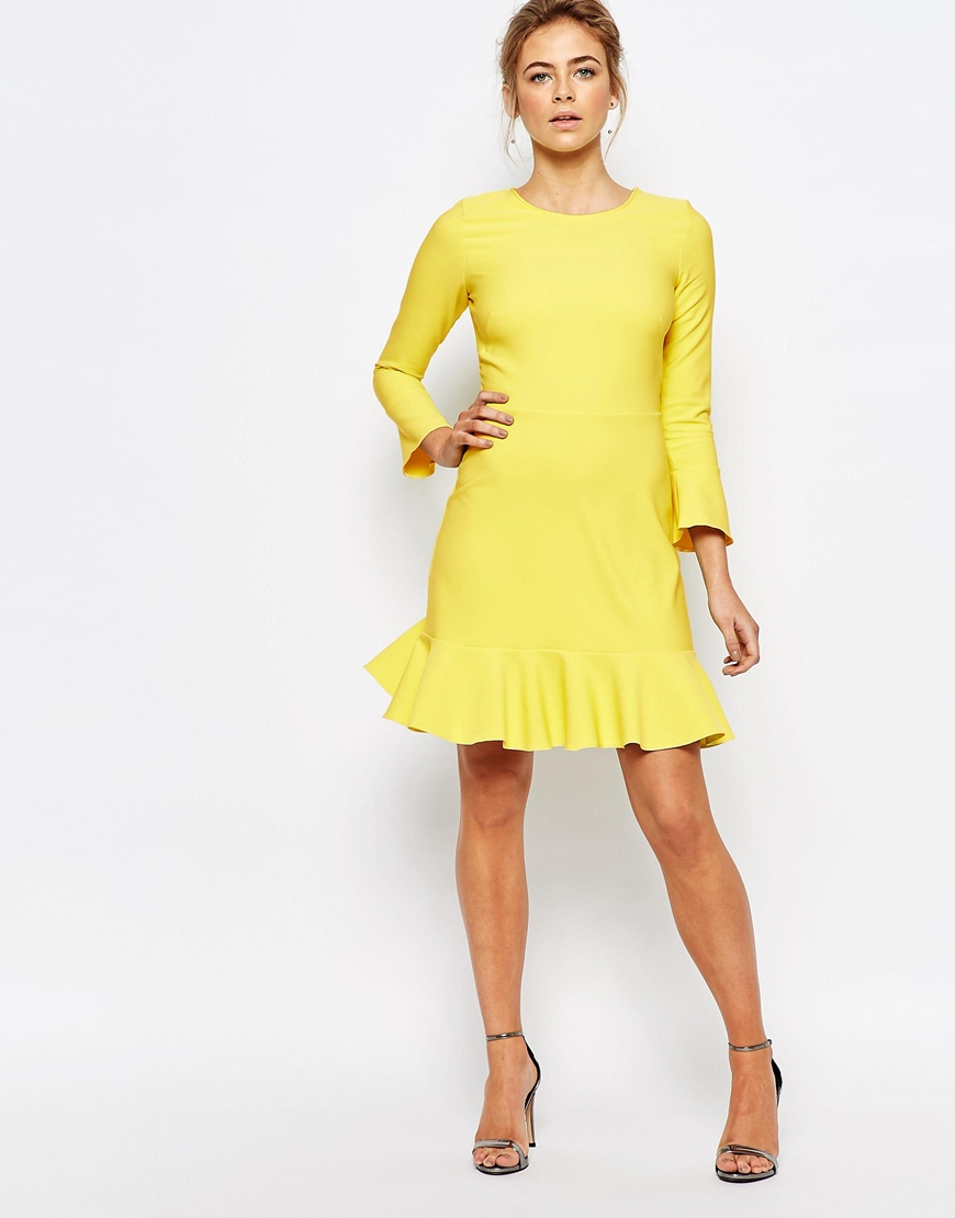 Yellow midi dress with sleeves