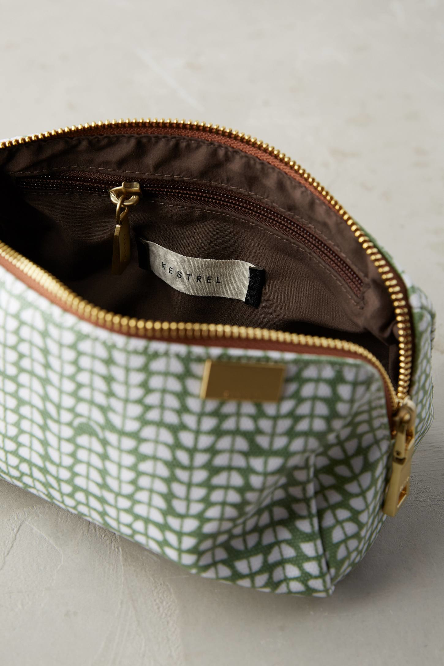 Lyst Kestrel Moonbeam Cosmetic Case In Green Gallery