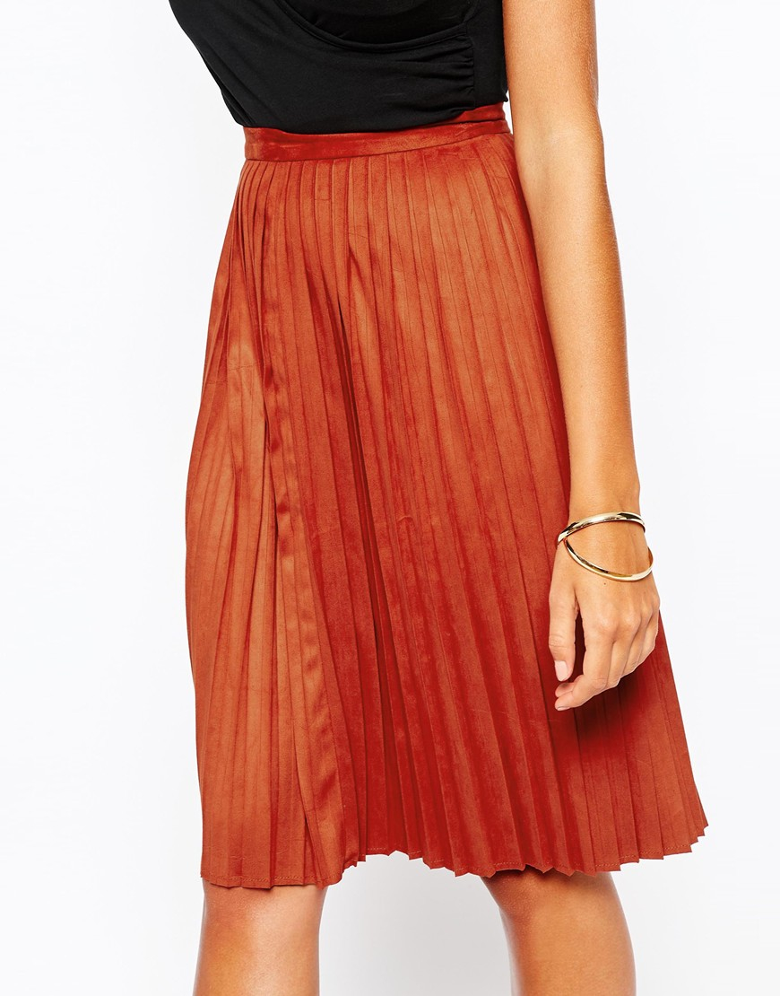 Fashion union Faux Suede Pleat Midi Skirt in Brown | Lyst