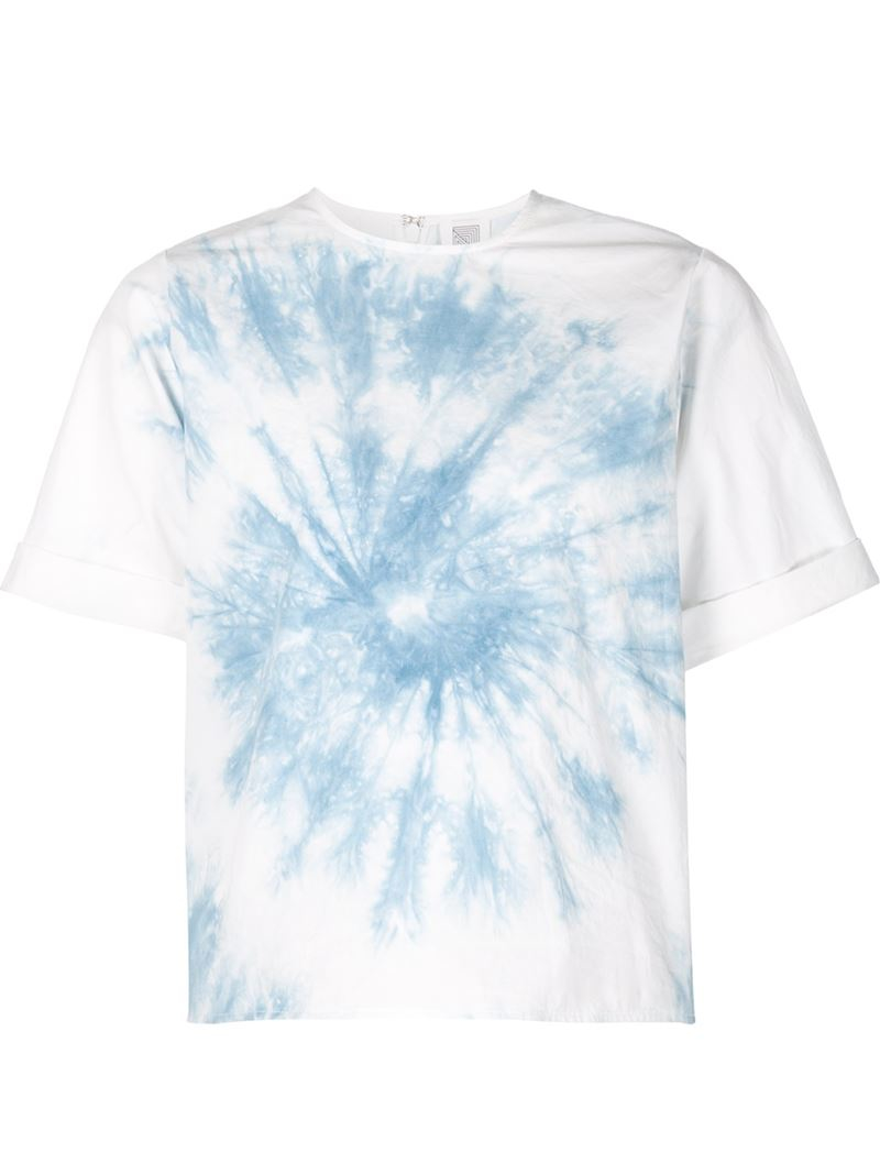 tie n dye tshirt