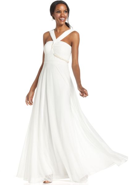 Betsy & Adam Sleeveless Ruched Bodice Halter Gown in White (Ivory) | Lyst