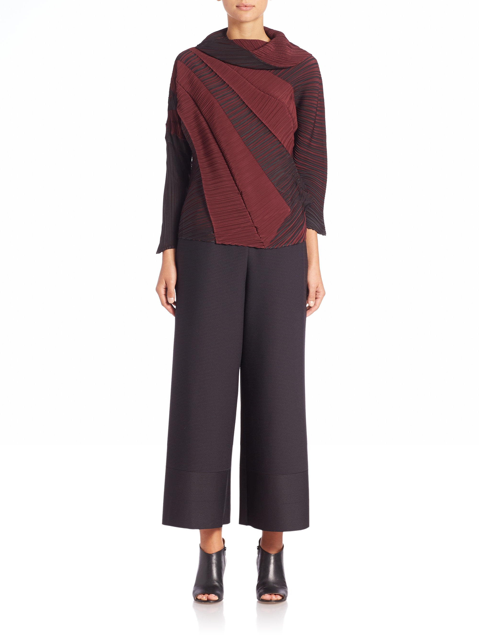 Issey miyake Swell Pleated Top in Red | Lyst