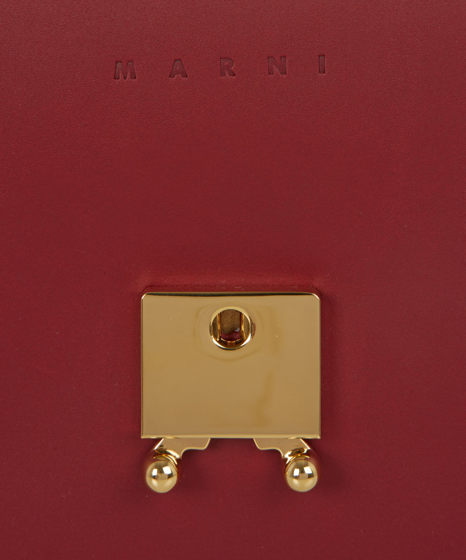 marni trunk red