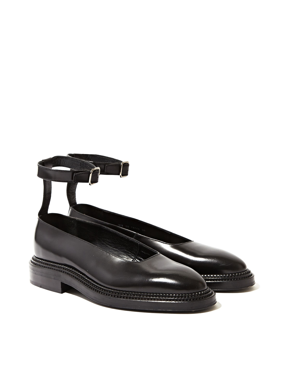 black ankle flat shoes yang li womens leather ankle flat shoes in black lyst black ankle flat shoes yang li womens leather ankle flat shoes in black lyst