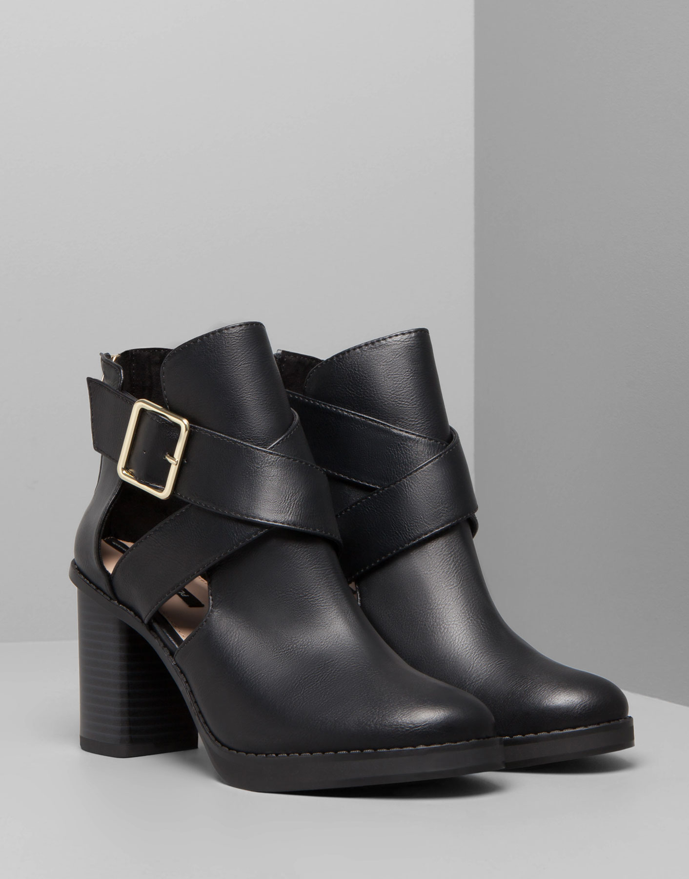 Pull&bear High Heel Cut Out Ankle Boots in Black | Lyst